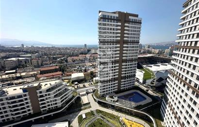 Evora İzmir`de Deniz ve Peyzaj Manzaralı 2+1 Kiralık Daire