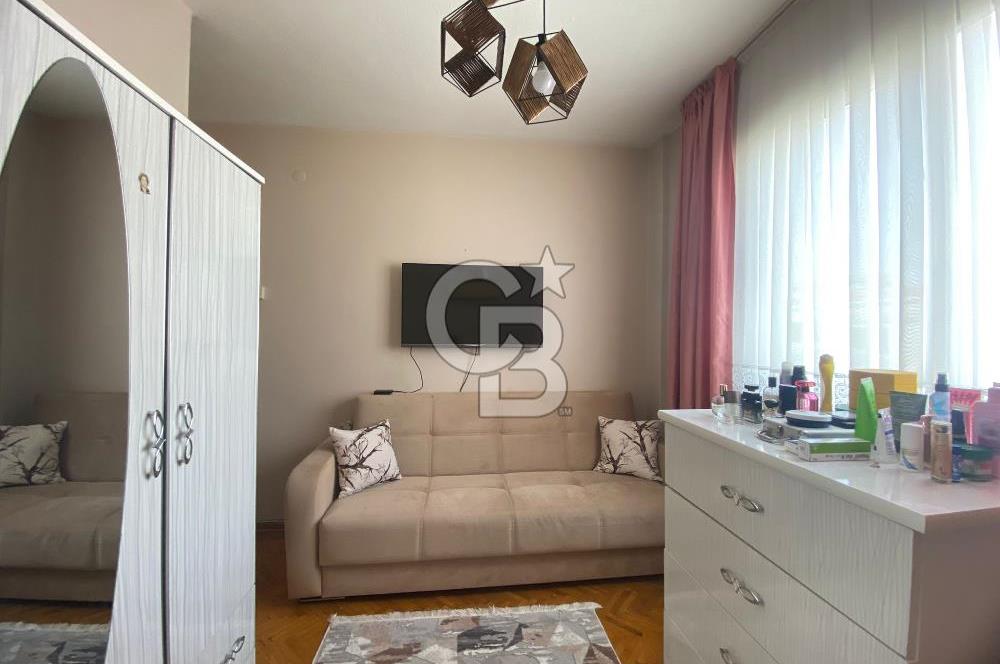 KARŞIYAKA DEDEBAŞI GONCALAR CAMİ SOKAĞINDA MERKEZİ 3+1 SATILIK DAİRE 