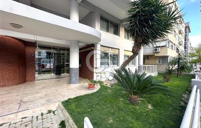 Karşıyaka Girne Bulvarı Yakını Köşe Konumlu 3+1 Satılık Daire