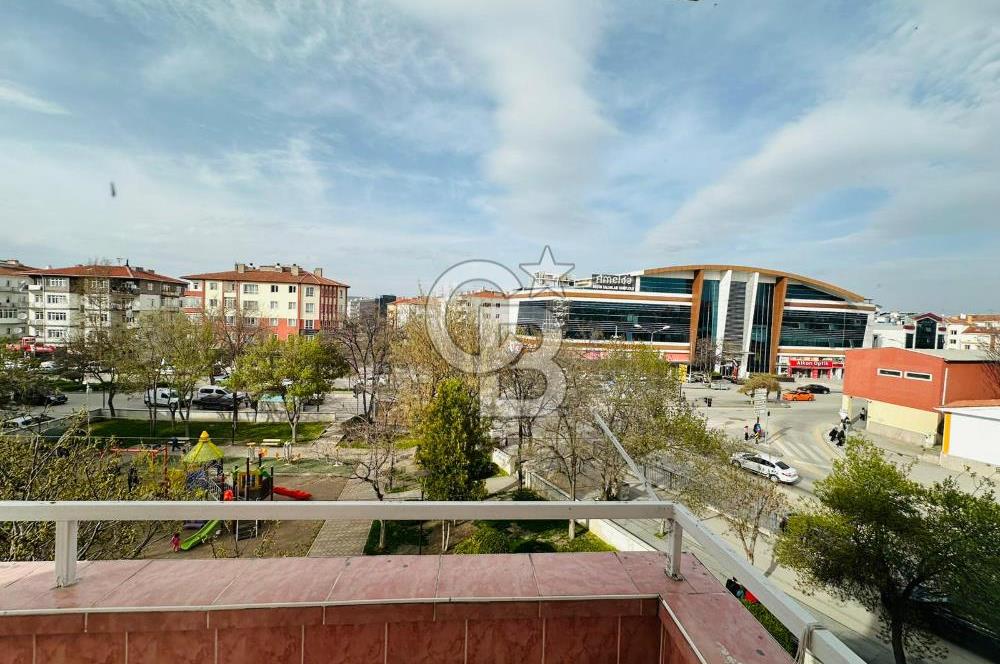 SİNCAN İSTASYONDA MERKEZİ KONUMLU 3+1 SATILIK DAİRE