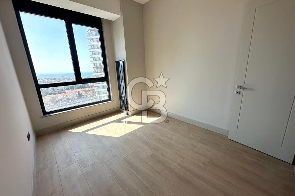 Evora İzmir`de Deniz ve Peyzaj Manzaralı 2+1 Kiralık Daire