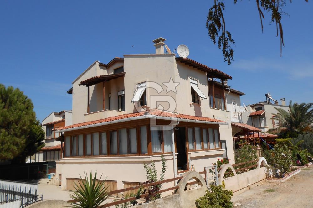 URLA KALABAK'TA DENİZE 35 METRE MESAFEDE SATILIK 3+1 DUBLEKS