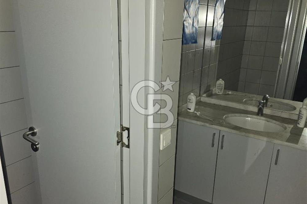 BANKADAN SATILIK FATİH’TE CADDE ÜZERİ, 575 m² DÜKKAN