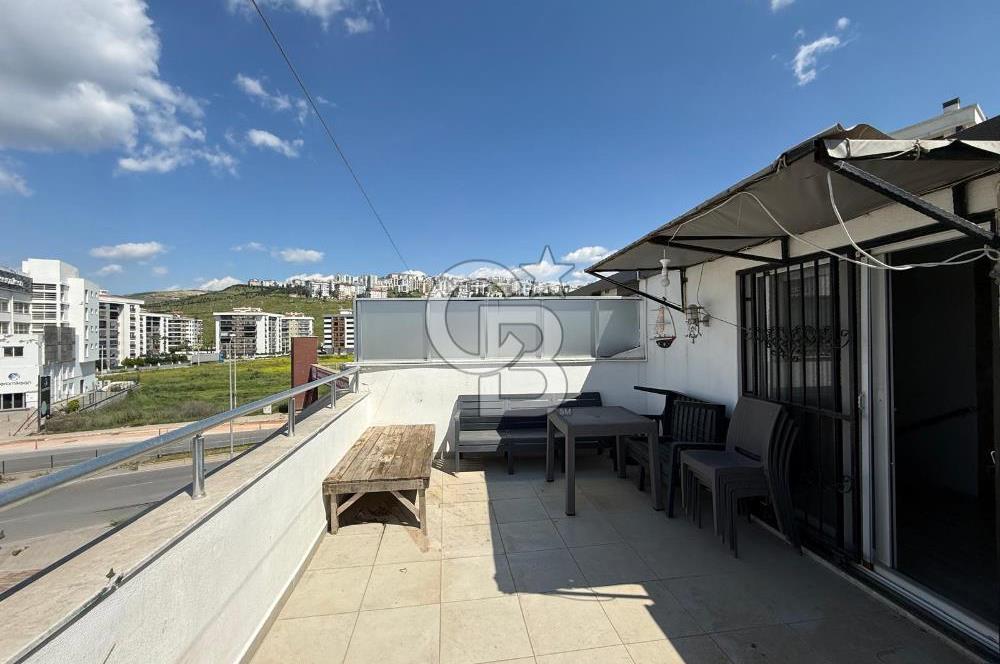 ÇİĞLİ BALATÇIK BARBEKÜLÜ TERAS 2+1 DUBLEKS KİRALIK DAİRE