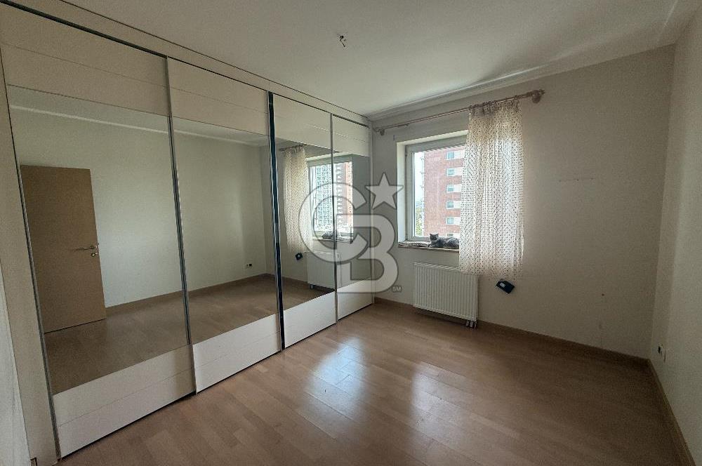 PARK ORANDA ORMAN VE GÖL MANZARALI KİRALIK 4+1 DAİRE