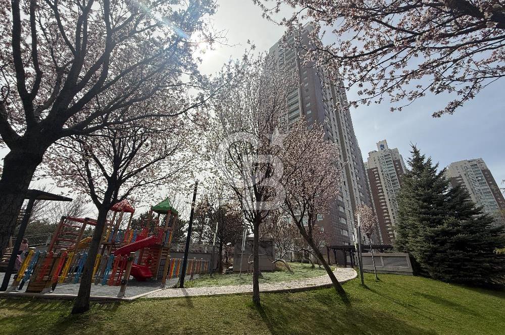 PARK ORANDA ORMAN VE GÖL MANZARALI KİRALIK 4+1 DAİRE