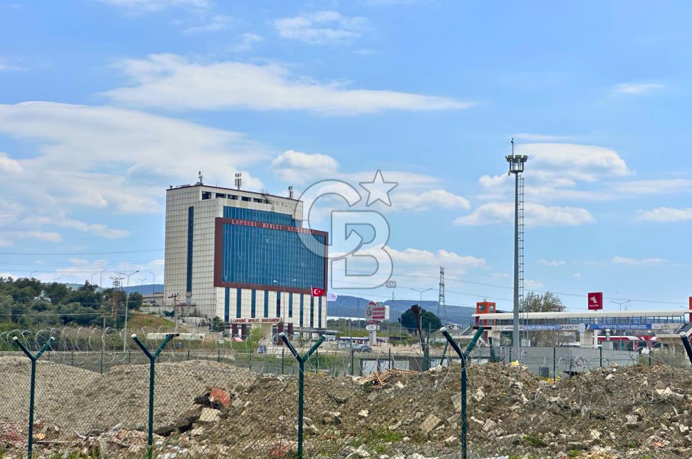 Çanakkale Lapseki'de Denize Sıfır 386m² Villa İmarlı Köşe Arsa