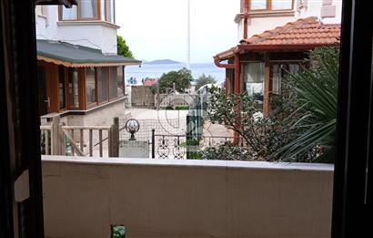 URLA KALABAK'TA DENİZE 35 METRE MESAFEDE SATILIK 3+1 DUBLEKS