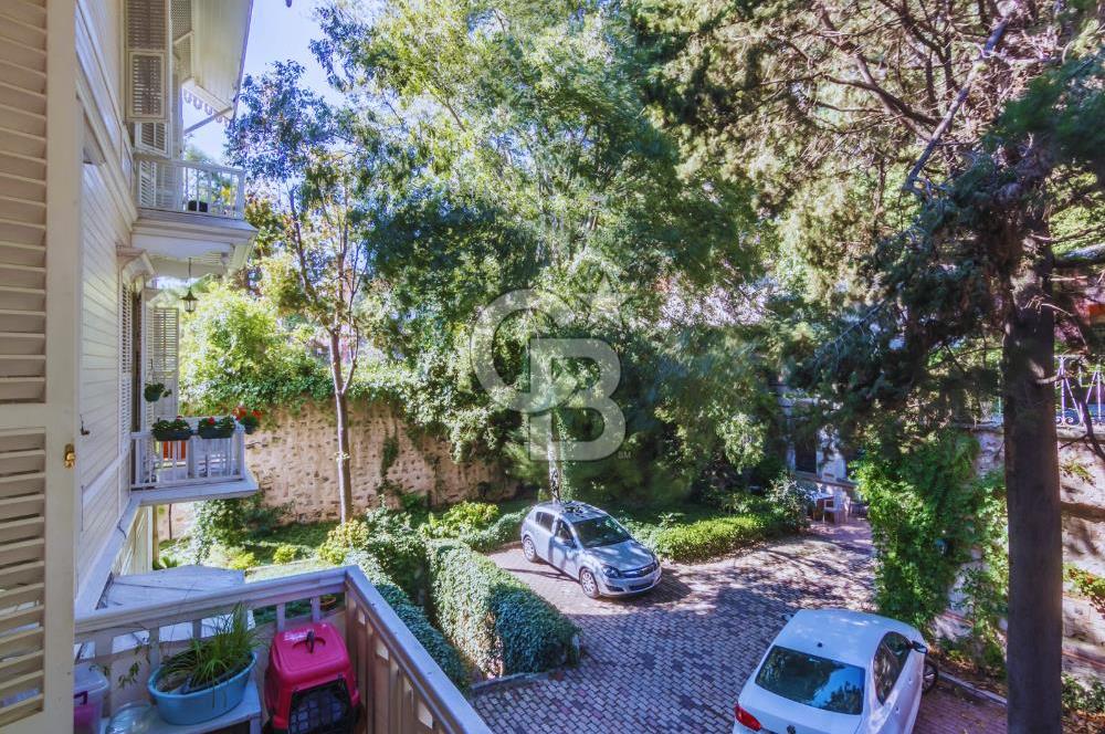 ARNAVUTKÖY'DE KİRALIK YOL YALISI