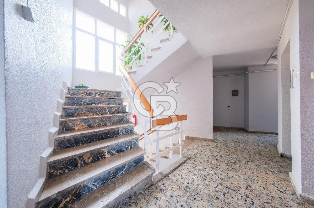 Levazımda enfes boğaz manzaralı fırsat daire