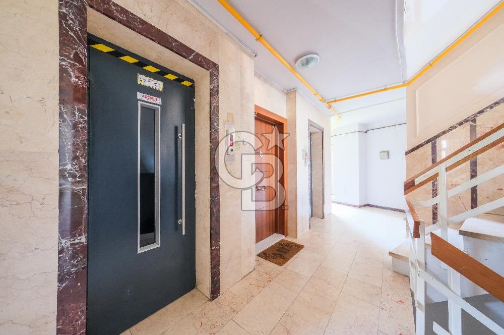 Levazımda enfes boğaz manzaralı fırsat daire