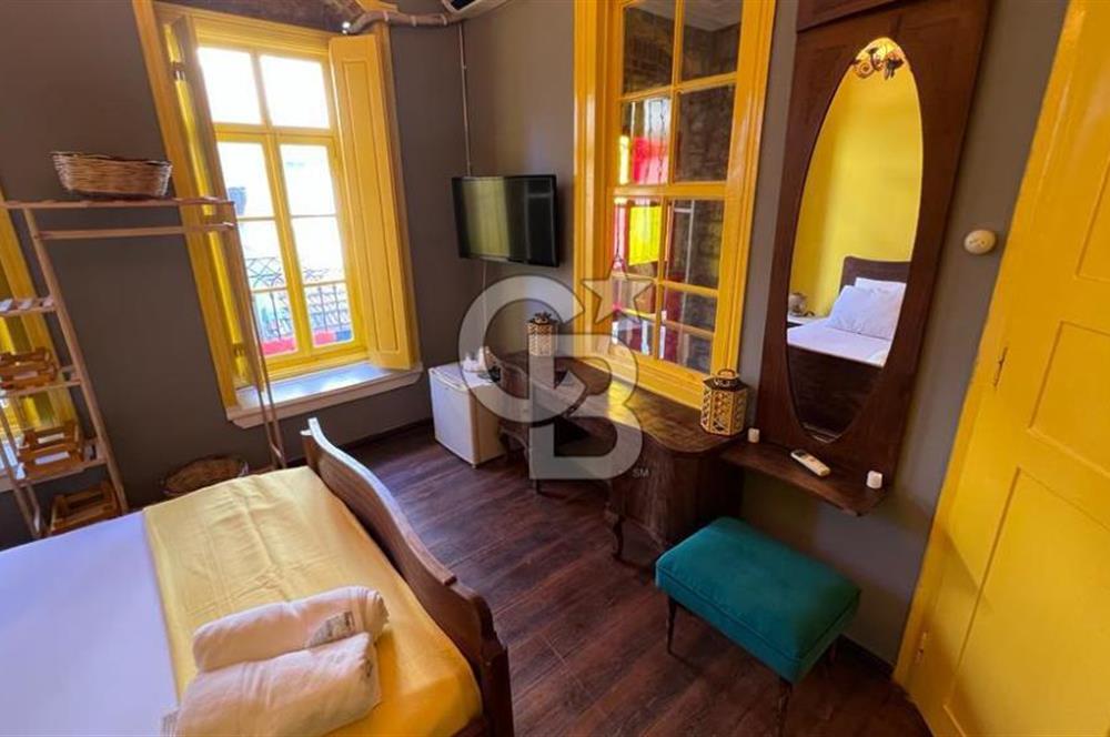 Ayvalık Macaron'un Kalbinde 4 odalı Kiralık Butik Otel!!!