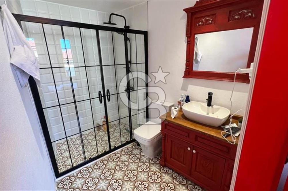 Ayvalık Macaron'un Kalbinde 4 odalı Kiralık Butik Otel!!!