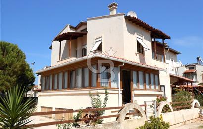 URLA KALABAK'TA DENİZE 35 METRE MESAFEDE SATILIK 3+1 DUBLEKS