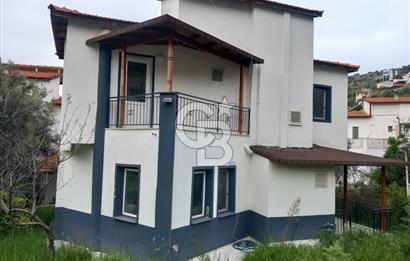 ÇANDARLI EYKO SİTESİ'NDE TADİLATLI DUBLEKS VİLLA