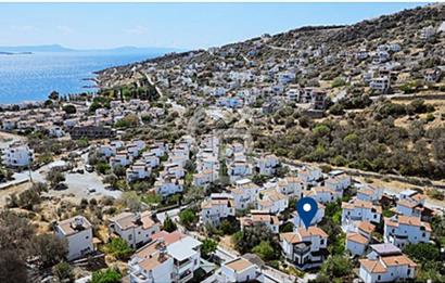 ÇANDARLI EYKO SİTESİ'NDE TADİLATLI DUBLEKS VİLLA