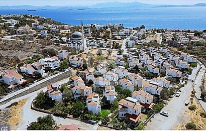 ÇANDARLI EYKO SİTESİ'NDE TADİLATLI DUBLEKS VİLLA