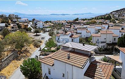 ÇANDARLI EYKO SİTESİ'NDE TADİLATLI DUBLEKS VİLLA