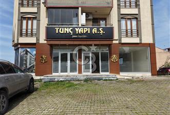 BAŞİSKELE BARBAROS MAH. 650 m² KİRALIK DÜKKAN ( VİTRİN + DEPO ) - 1 - 345147