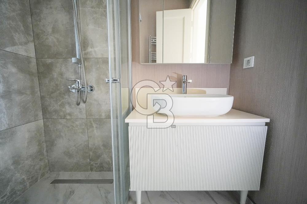 BEYKOZ ACARLAR MAH OFTON ELYSIUM ES PROJESİNDE KİRALIK 2+1 OFİS