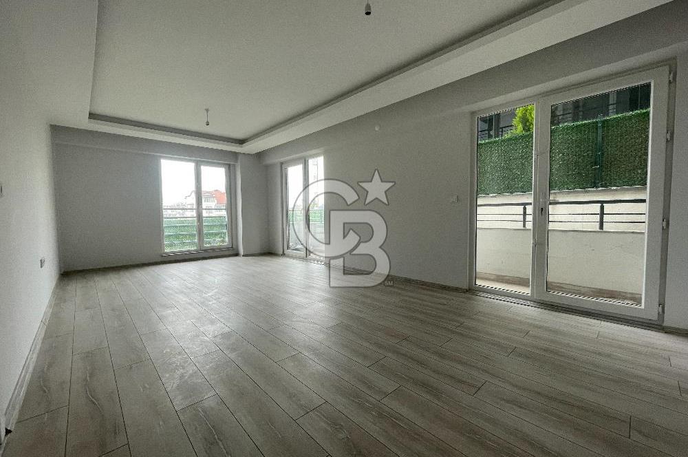 YEŞİLYURT'TA MERKEZİ KONUMDA SATILIK 3+1 BAHÇE DUBLEKS