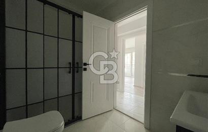 YEŞİLYURT'TA MERKEZİ KONUMDA SATILIK 3+1 BAHÇE DUBLEKS