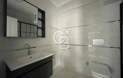 YEŞİLYURT'TA MERKEZİ KONUMDA SATILIK 3+1 BAHÇE DUBLEKS