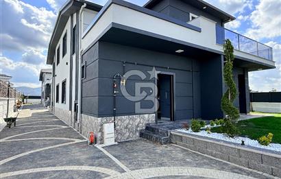 CB AKADEMİ KARTEPE SARIMEŞE BUTİK SİTE SATILIK 4+1 SIFIR VİLLA