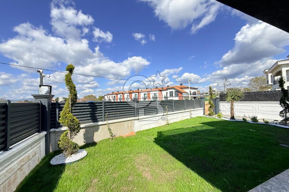 CB AKADEMİ KARTEPE SARIMEŞE BUTİK SİTE SATILIK 4+1 SIFIR VİLLA