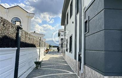 CB AKADEMİ KARTEPE SARIMEŞE BUTİK SİTE SATILIK 4+1 SIFIR VİLLA