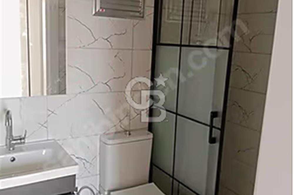 ÇANDARLI EYKO SİTESİ'NDE TADİLATLI DUBLEKS VİLLA