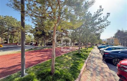 SUBAYEVLERİNDE KIŞ SOKAK'TA PARK MANZARALI 3+1 SATILIK DAİRE