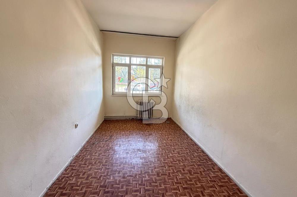 SUBAYEVLERİNDE KIŞ SOKAK'TA PARK MANZARALI 3+1 SATILIK DAİRE