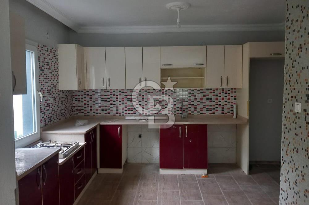 ÇANDARLI EYKO SİTESİ'NDE TADİLATLI DUBLEKS VİLLA