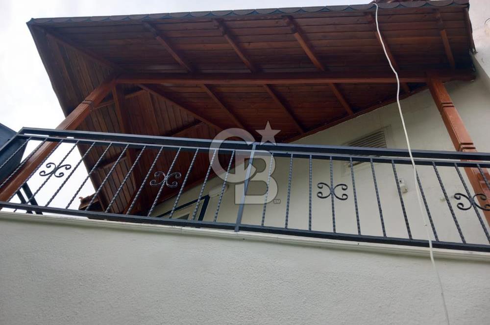 ÇANDARLI EYKO SİTESİ'NDE TADİLATLI DUBLEKS VİLLA