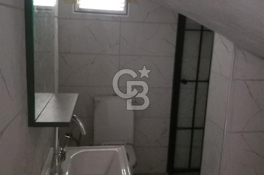 ÇANDARLI EYKO SİTESİ'NDE TADİLATLI DUBLEKS VİLLA