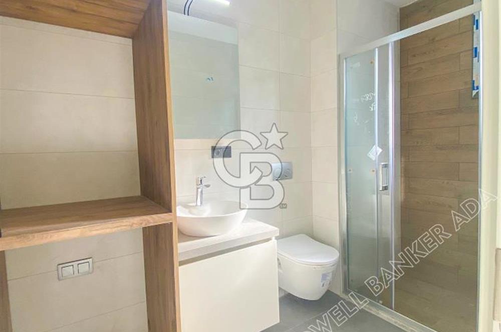 Kuşadası Güzelçamlıda Havuzlu Sitede Satılık 3+1 Villa