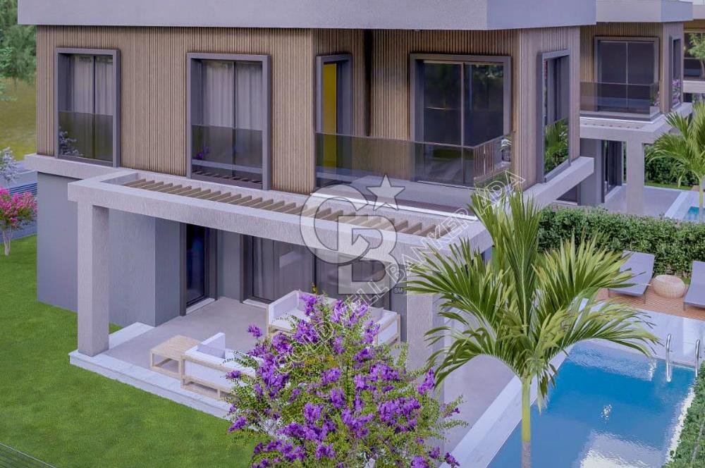 Kuşadası Güzelçamlıda Havuzlu Sitede Satılık 3+1 Villa