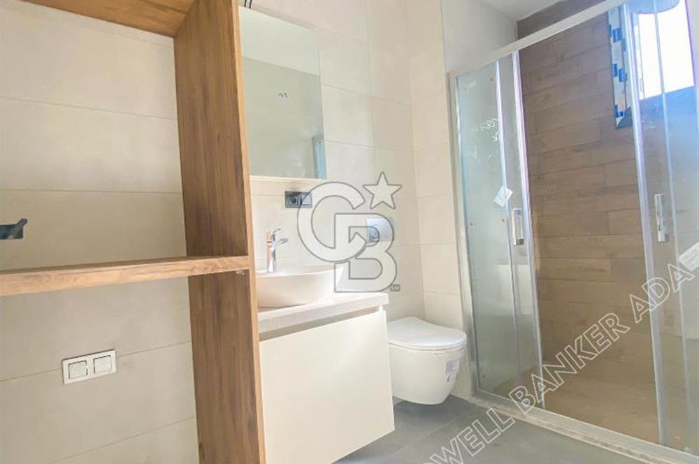 Kuşadası Güzelçamlıda Havuzlu Sitede Satılık 3+1 Villa