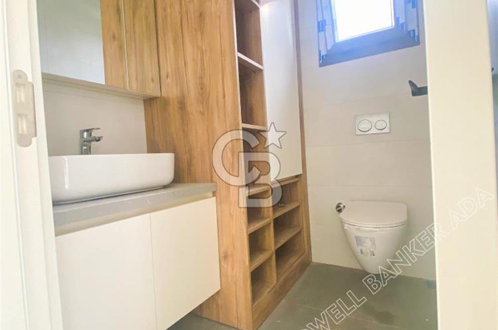 Kuşadası Güzelçamlıda Havuzlu Sitede Satılık 3+1 Villa