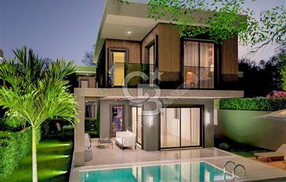 Kuşadası Güzelçamlıda Havuzlu Sitede Satılık 3+1 Villa