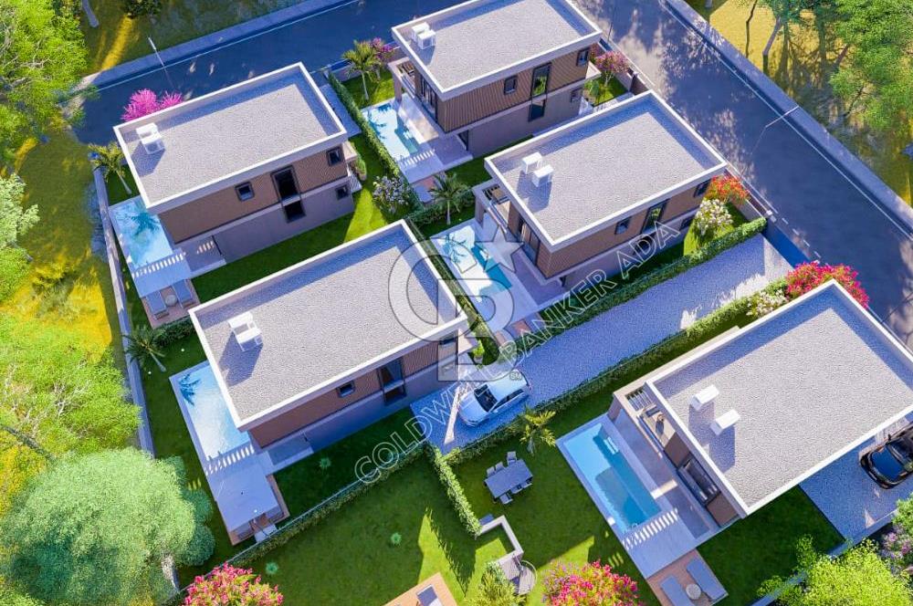 Kuşadası Güzelçamlıda Havuzlu Sitede Satılık 3+1 Villa