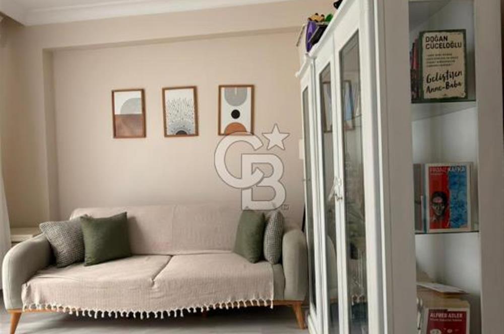 Sultanbeyli Mahallesi Genç Binada 2,5 +1 Satılık Ters Dubleks Daire 