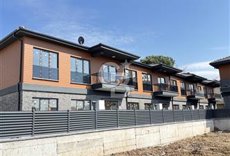 BAŞİSKELE SAHİLDE HARİKA LOKASYONDA SATILIK 3+1 LÜKS VİLLA - 3 - 345158