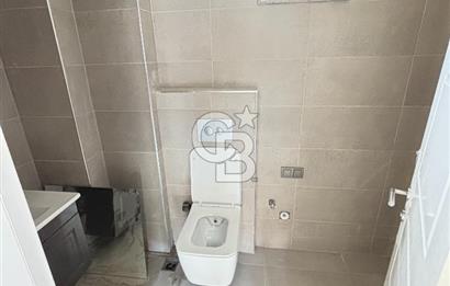 BAŞİSKELE SAHİLDE HARİKA KONUMDA KİRALIK 3+1 LÜKS VİLLA