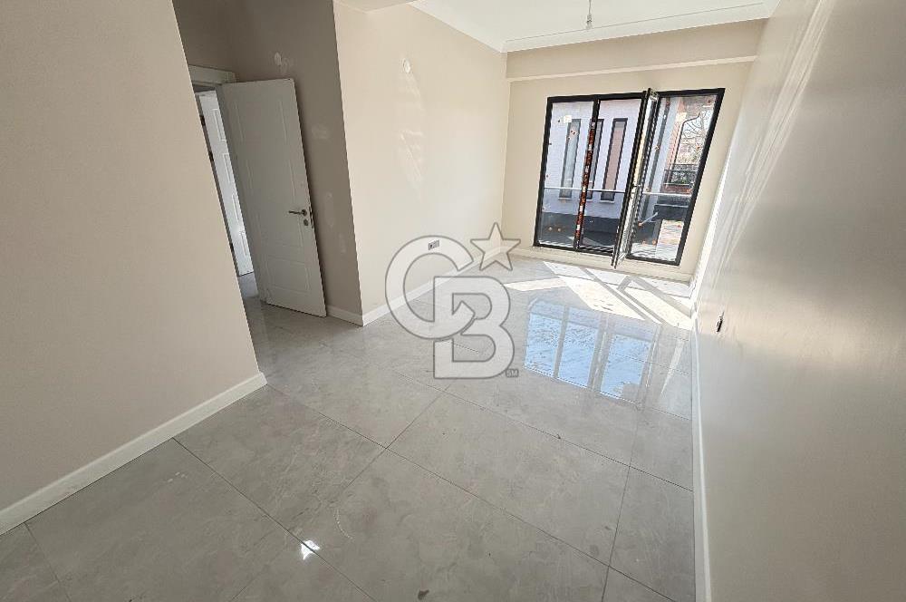 BAŞİSKELE SAHİLDE HARİKA KONUMDA KİRALIK 3+1 LÜKS VİLLA