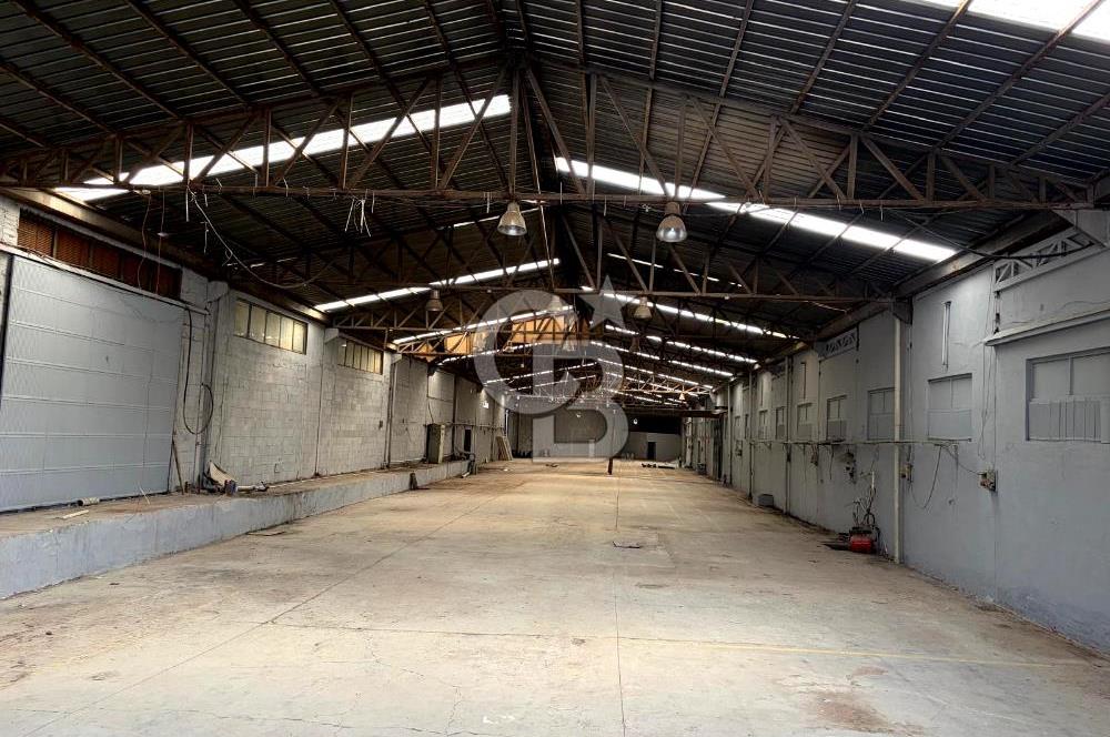 CB BLACK'TAN İZMİRYOLU'NA CEPHE KİRALIK FABRİKA*