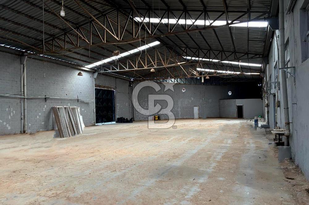 CB BLACK'TAN İZMİRYOLU'NA CEPHE KİRALIK FABRİKA*