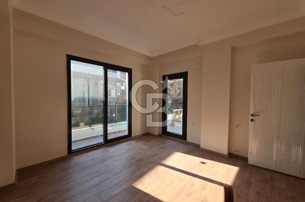 AYVALIK KÜÇÜKKÖY SARIMSAKLI TUZ GÖLÜ MEVKİİNDE SIFIR 1+1 KİRALIK