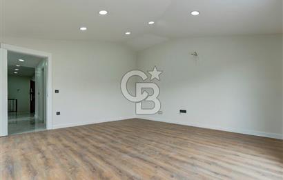 Maltepe Feyzullah'ta Mininbüs Cad. Kiralık 4+1 Dubleks Daire